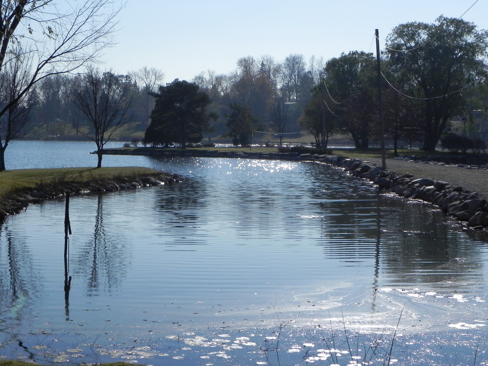 Gilbert Lake Bloomfield Michigan